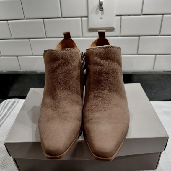 Franco Sorto Ankle Boot's Women - Picture 2 of 9